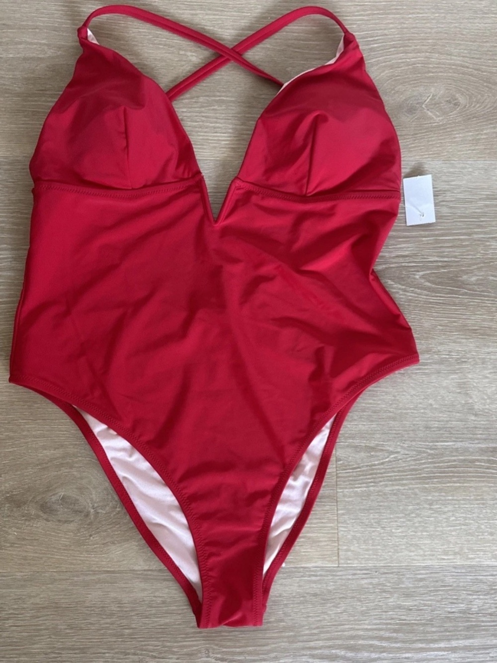 NWT Cupshe Deep V One-Piece Swimsuit – Red Women’s XL